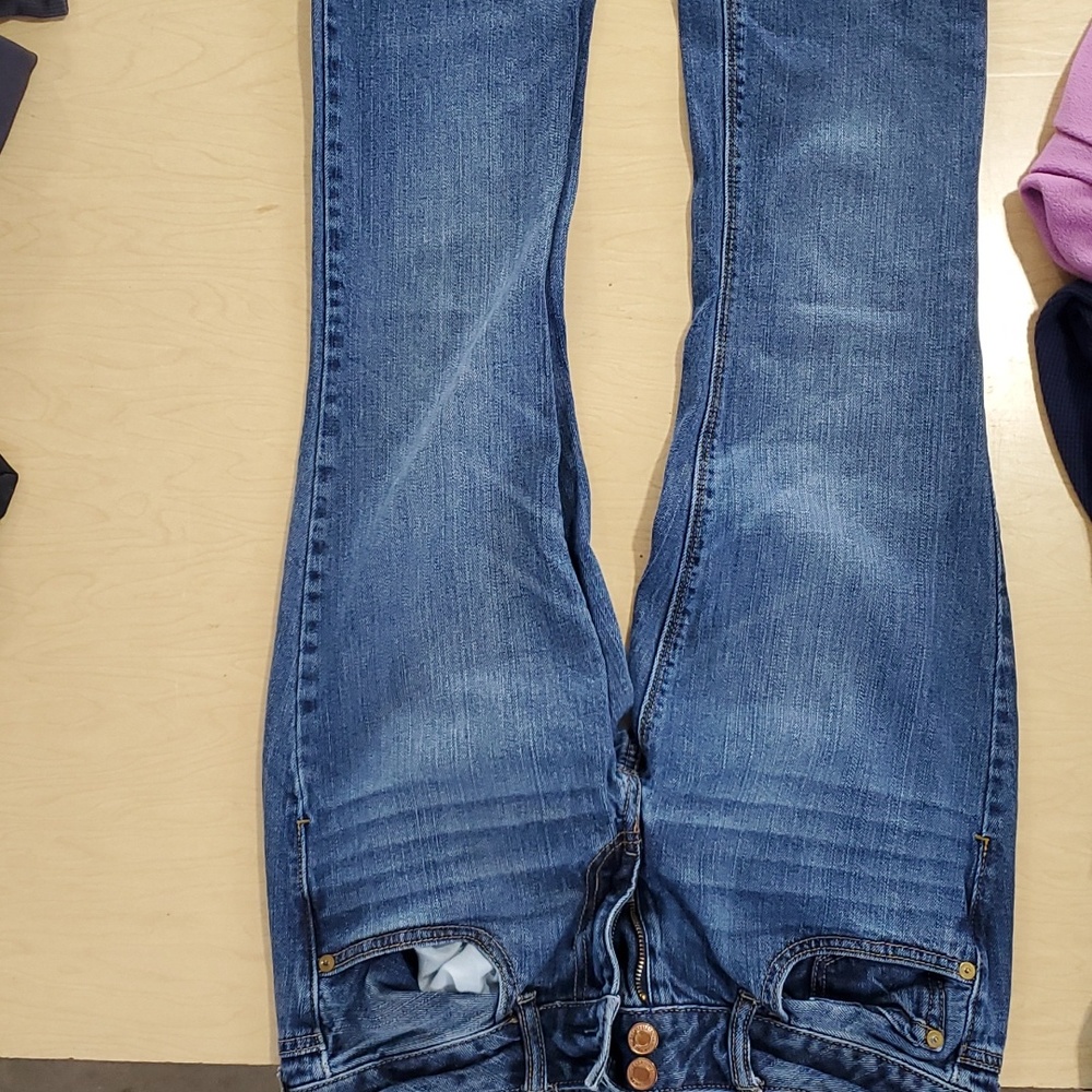 American Eagle